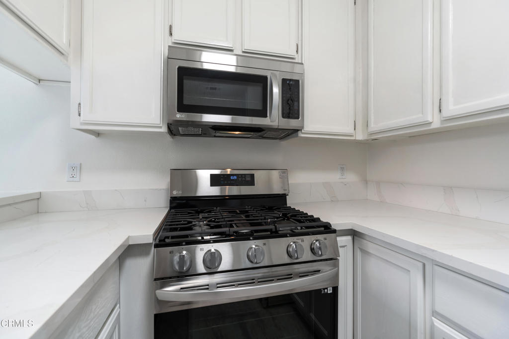 Photo 15 of 25 of 235 S Holliston Avenue 116 condo