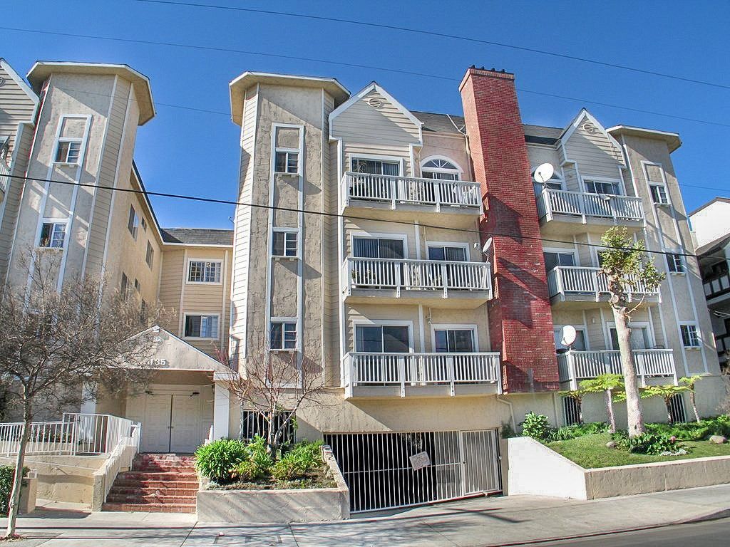 listing image 130726582989047762297