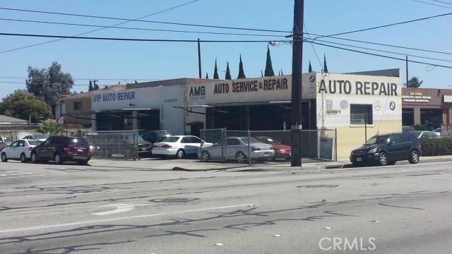 The subject offering is a 2,268 SF building on a 5,811 SF lot. It is located at the southeast corner of Prairie Ave and 130th St. in the city of Hawthorne. The property is currently occupied by 2 tenants, AMG Auto Service and VIP Auto Repair. Both tenants have been at this location for approximately 10 years and are currently on month to month tenancy.
The immediate area benefits from strong demographics, with nearly 60,000 people residing within a one-mile radius of the subject property. The property also offers excellent exposure due to its corner location, and benefits from strong car traffic counts, with over 36,000 vehicles per day passing the property on Prairie Ave. This location is just south of the 105 FWY and east of the 405 FWY, thus offering excellent freeway access. This offering will appeal to investors looking to stabilize a fully occupied property or an owner and user who wants to start or expand an auto related business.
SELLER FINANCING AVAILABLE! PLEASE CONTACT LISTING AGENTS FOR MORE INFORMATION!