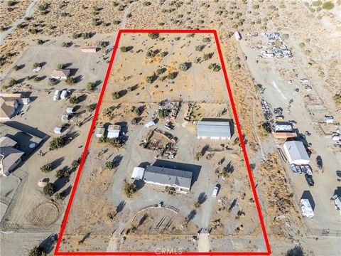2964 Smoke Tree Road Pinon Hills CA 92372