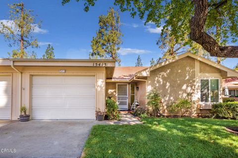 15413 Village 15 Camarillo CA 93012