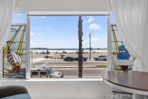 5267 E Ocean Boulevard 3 Long Beach CA 90803