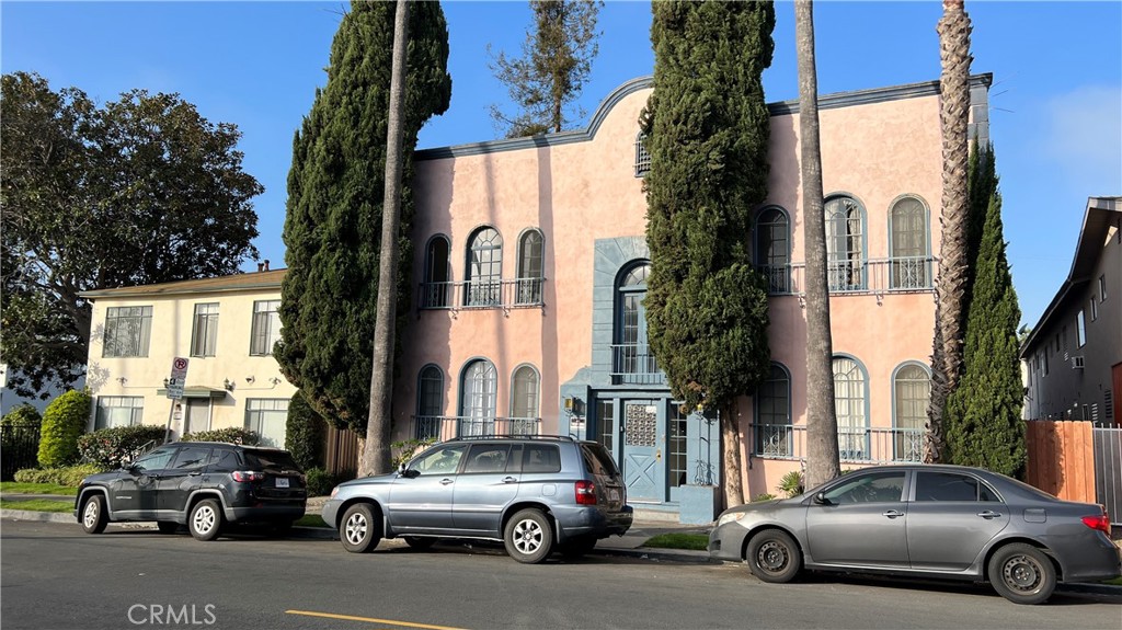Properties 2 1537 Corinth Avenue