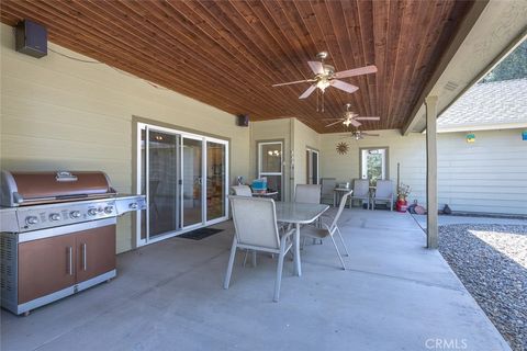 A home in Mariposa