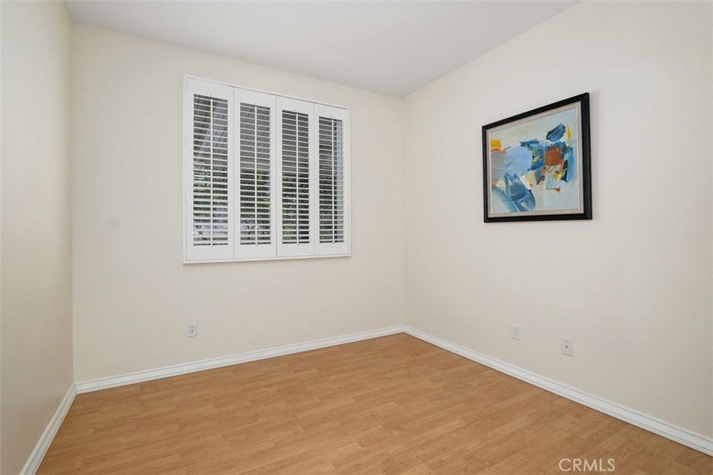 listing image 130721193310914119381