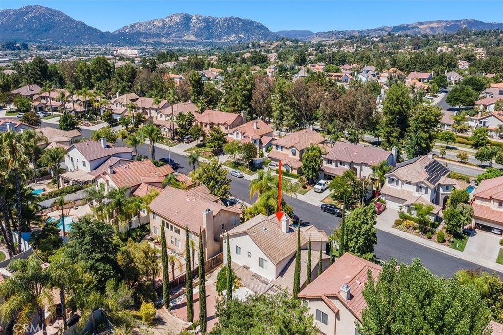 listing image 130729841955806736817