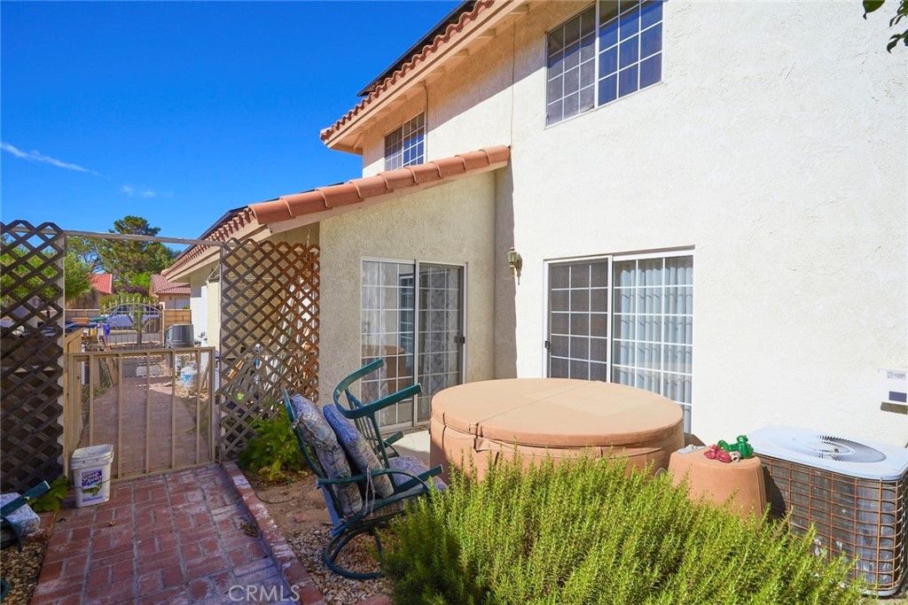 listing image 130724103673091500408