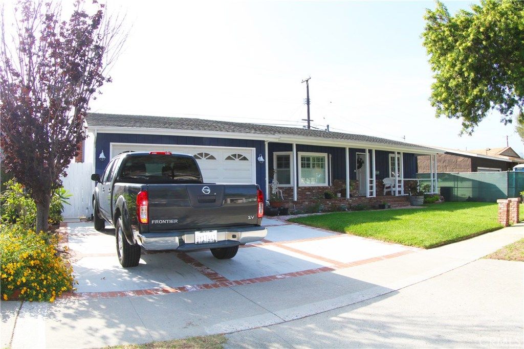 listing image 130726269393315680814