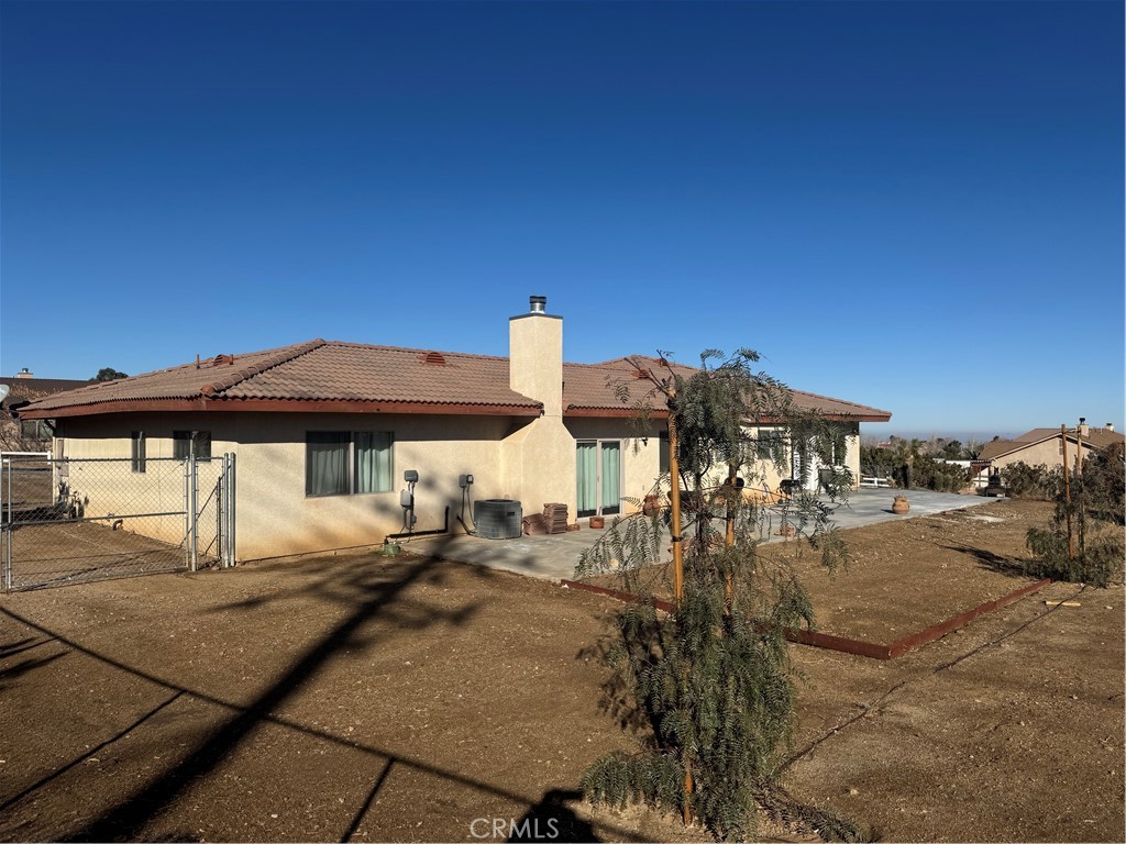 9323 Serra Street