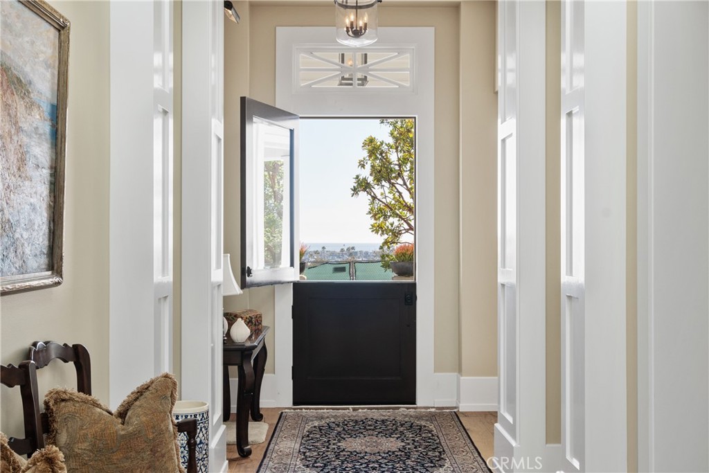 Irvine Terrace (IRVT) - Residential