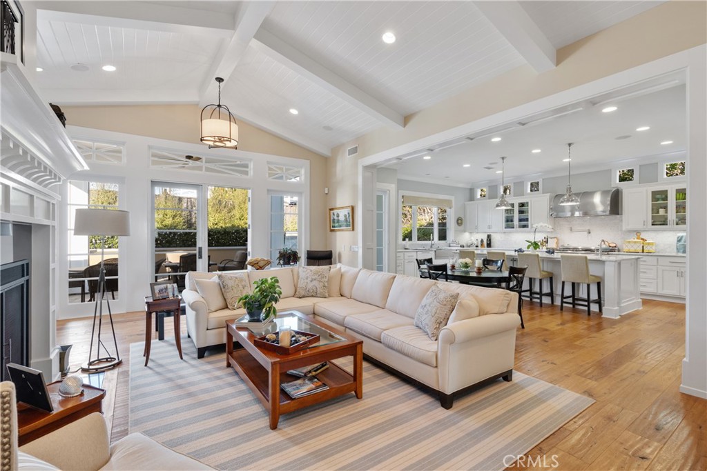 1306 Dolphin Terrace