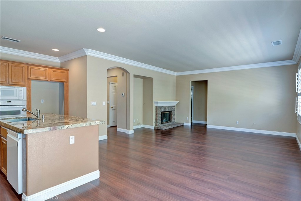 Autumn Glen (AG) - Residential Lease