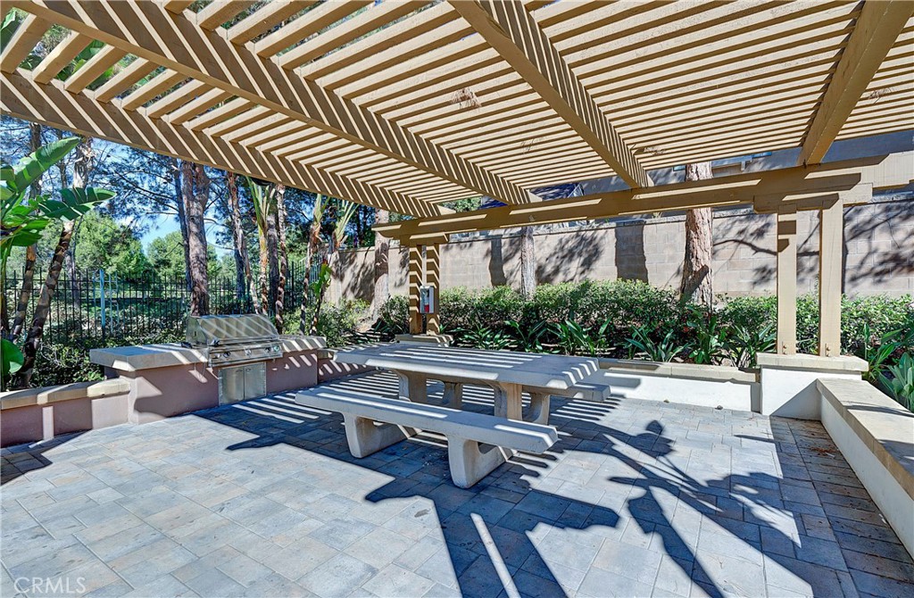 Autumn Glen (AG) - Residential Lease