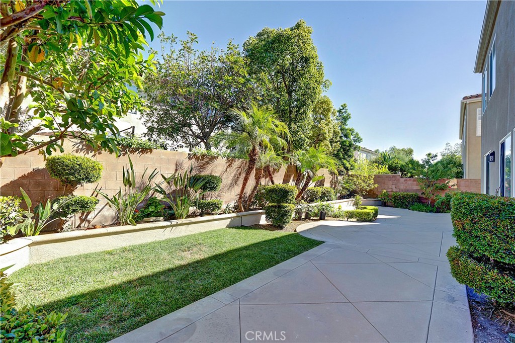 Autumn Glen (AG) - Residential Lease