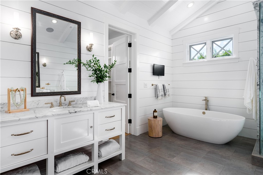 Harbor View Homes (HVHM) - Residential