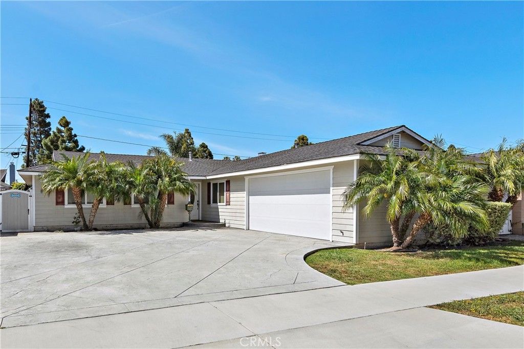 listing image 130723044814139829215