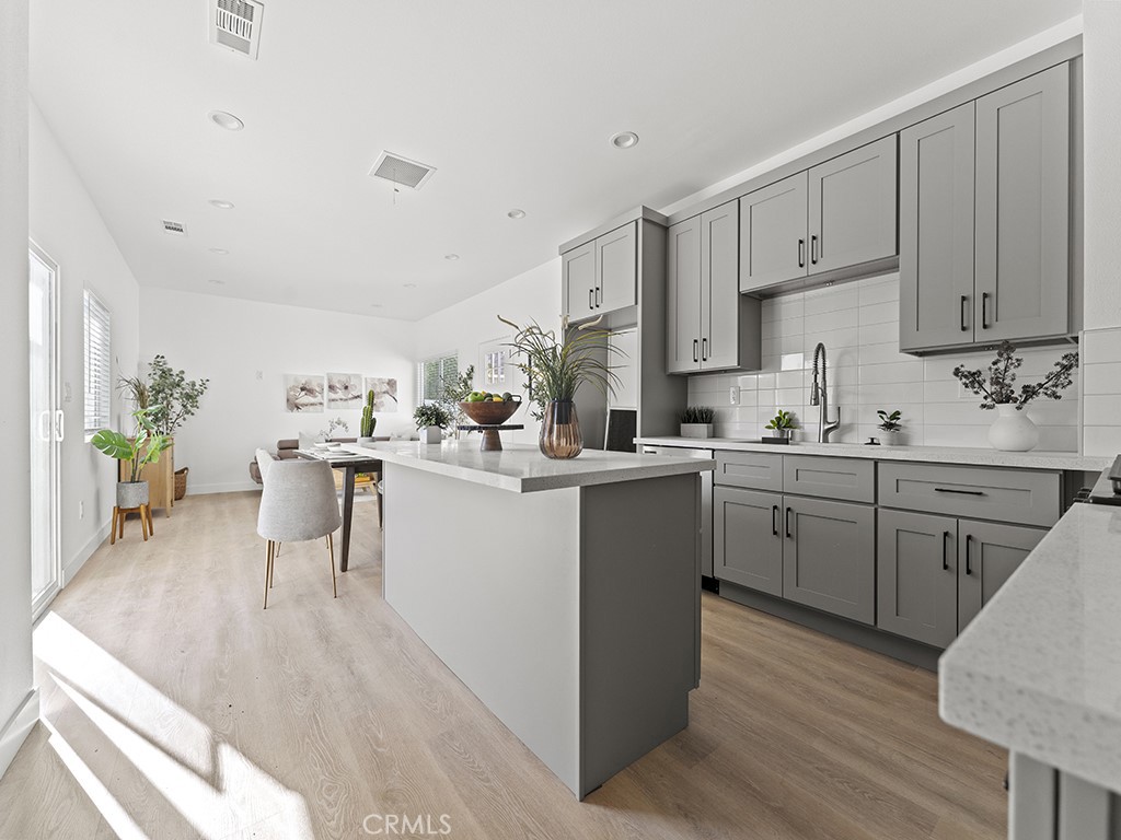 11402 Morgan Lane