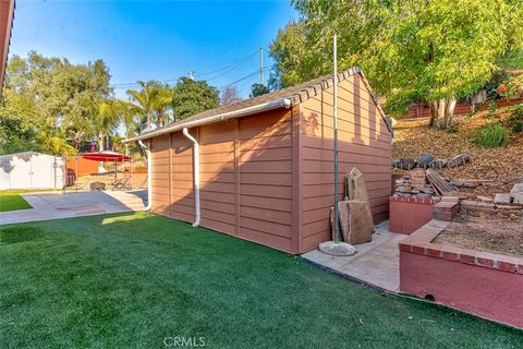 A home in La Mirada