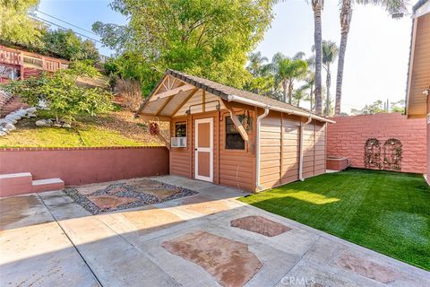 A home in La Mirada