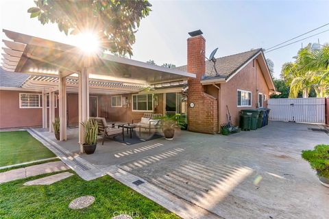 A home in La Mirada