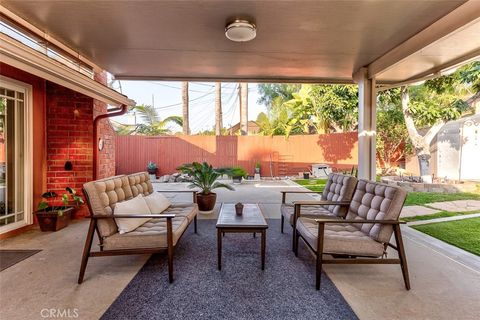 A home in La Mirada