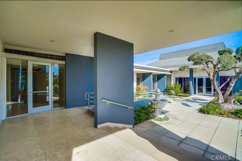 415 Huntington Drive