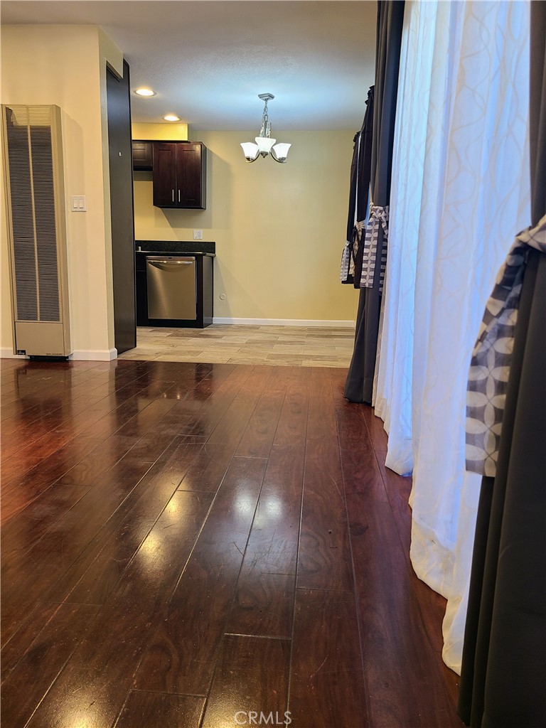 2502 Manhattan Beach Boulevard 1