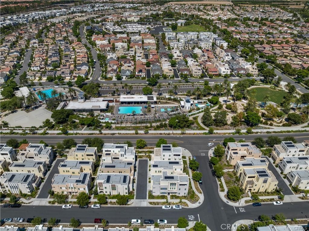 View Irvine, CA 92618 condo