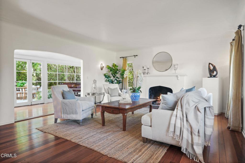 Properties 4 980 El Campo Drive