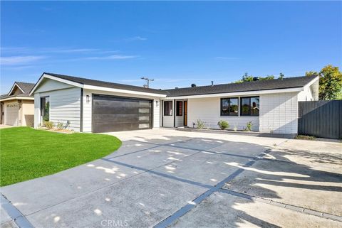 A home in Fountain Valley