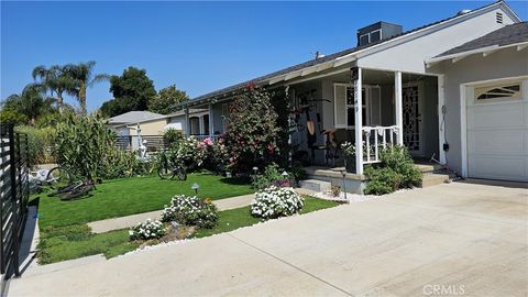 A home in Reseda