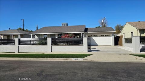 A home in Reseda