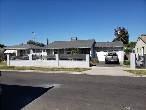 A home in Reseda