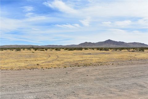 Photo of 0 Frontier Rd-18, Helendale, CA 92342 (MLS # HD23192099)