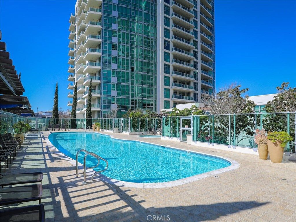listing image 130728803467988371226