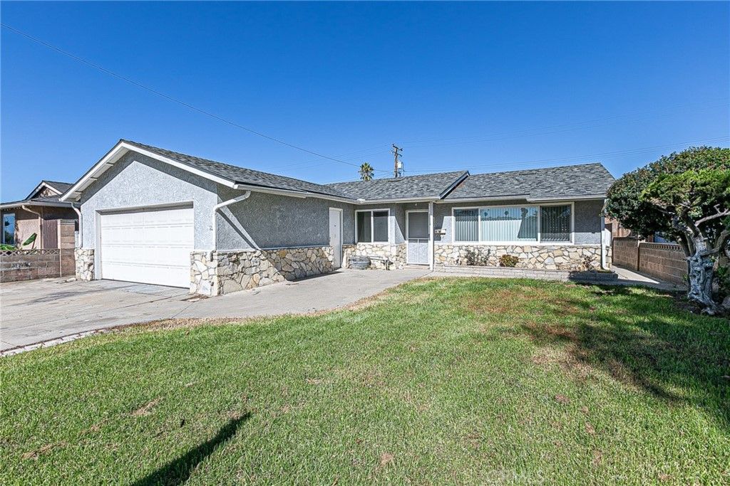 listing image 130722448102225803992