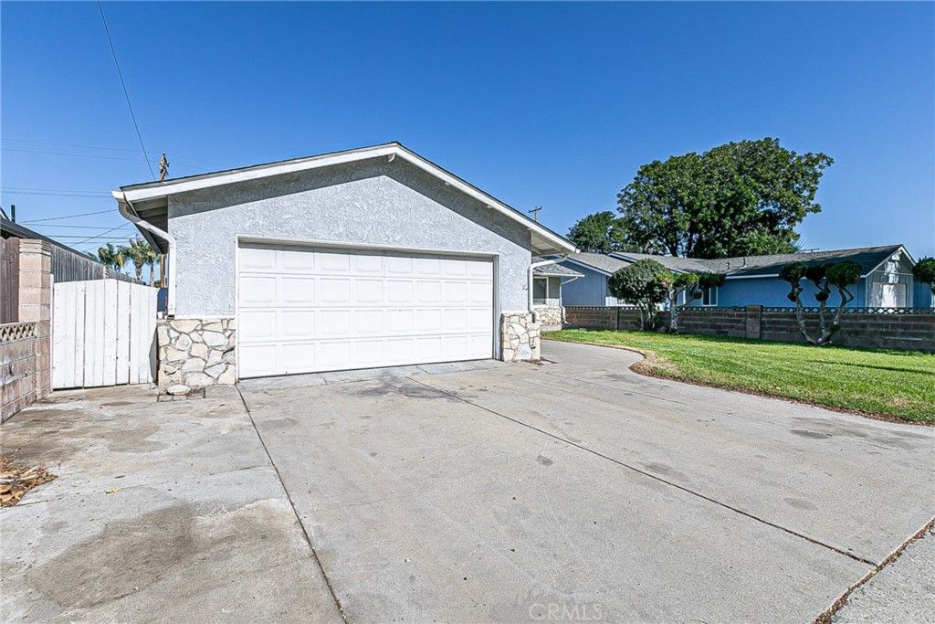 listing image 130722084250600216737