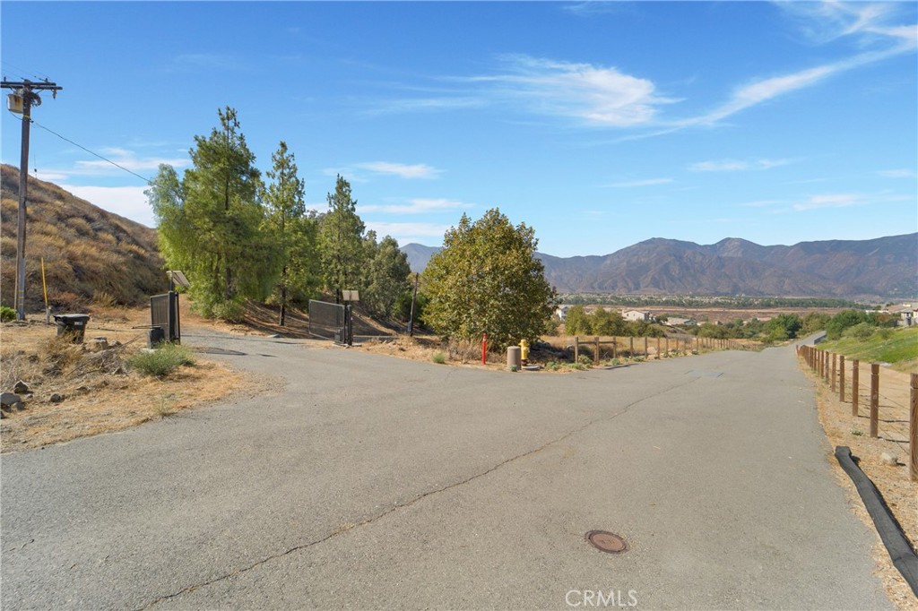 11085 Canyon Circle
