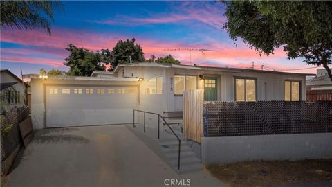 A home in El Monte