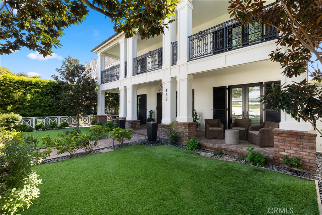 430 Aliso Avenue