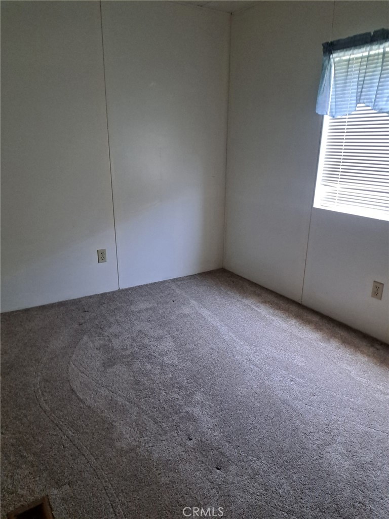 Photo 17 of 25 of 4031 Gray Stone Court mobile home