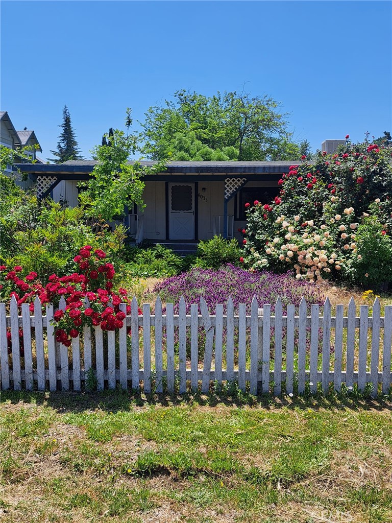 Photo 1 of 25 of 4031 Gray Stone Court mobile home