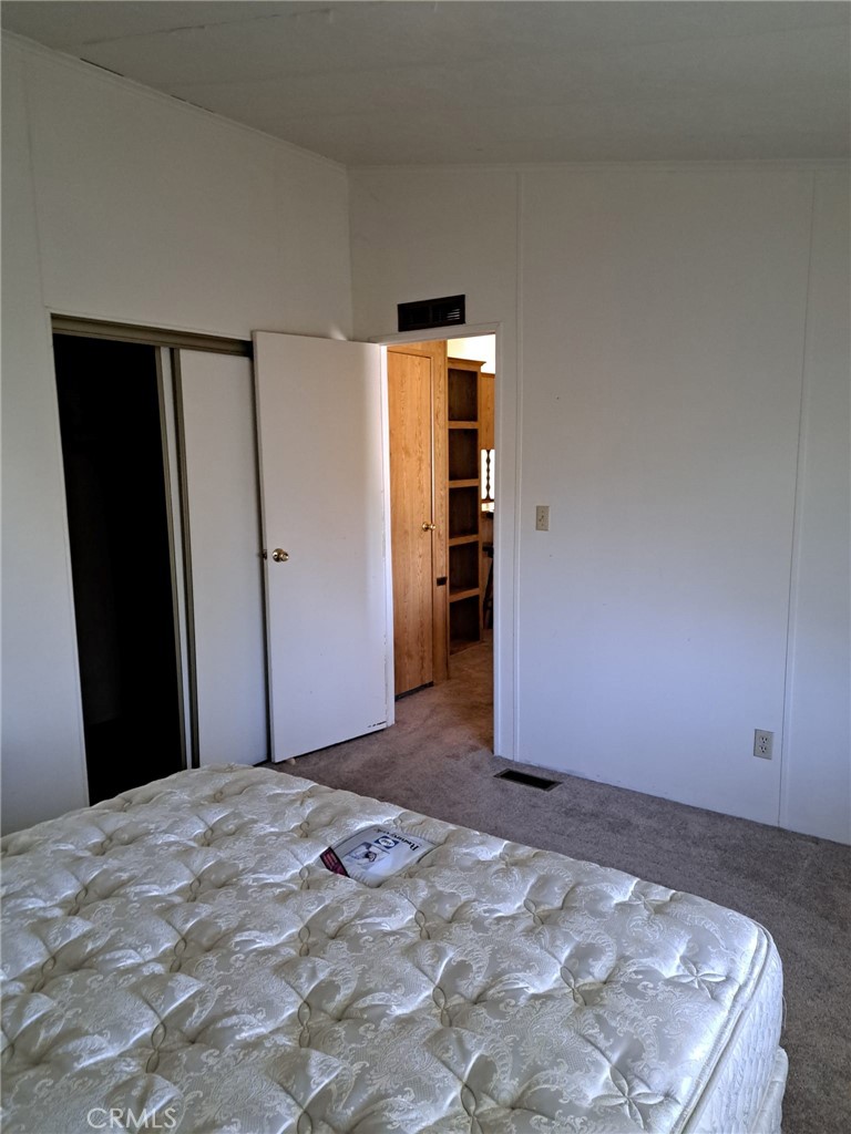 Photo 20 of 25 of 4031 Gray Stone Court mobile home