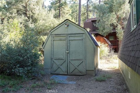 A home in Pine Mountain Club