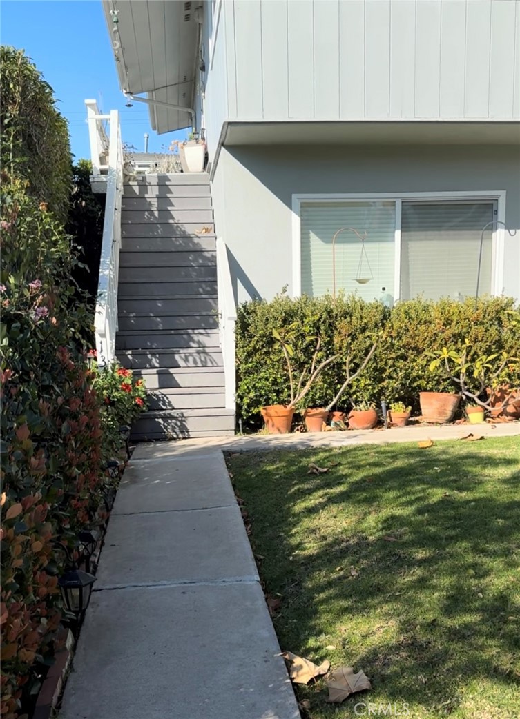134 Wave Street