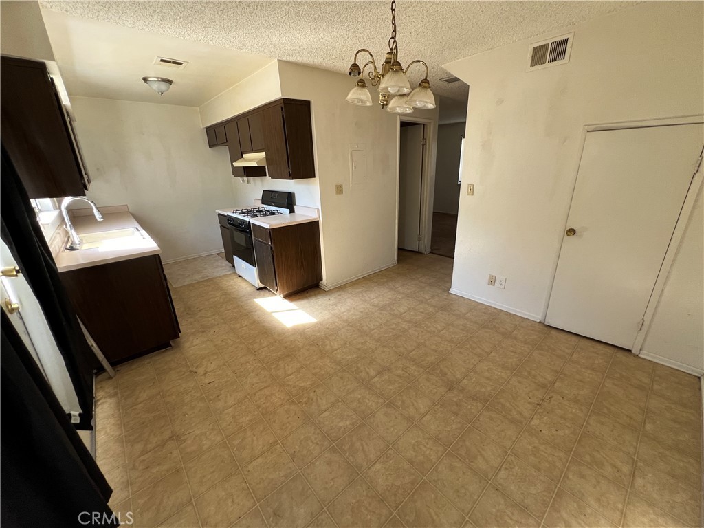 Photo 9 of 17 of 14299 La Paz Drive U6A condo