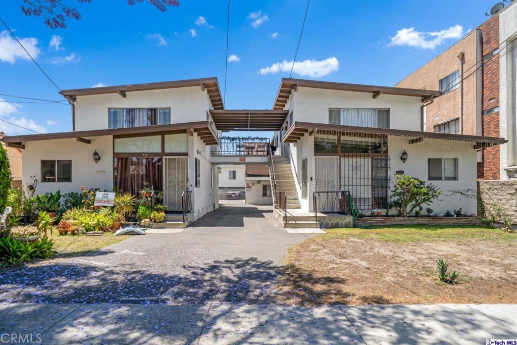 We are pleased to announce the sale of 830 Raleigh Street, a 7 unit true Value-Add Multifamily property located in the vibrant city of Glendale, CA. The Property is centrally located in the heart of Glendale right across Maple Park, walking distance to cafes, Restaurants, Downtown Business District, The Americana, and the recently renovated Glendale Galleria. The property consists of (3) 2 Bed / 1 Bath, (3) 1 Bed / 1 Bath, (1) Studio / 1 Bath. The building has significant upside to bring rates to market value. The property also has the potential to add (2) ADU'S. Also included in the sale of the subject property is an additional lot (APN: 5675-019-024, 1765 Square Feet) being used as the common area. The property has a laundry room on-site to add Washer/Dryer. 10 parking spaces. The property is located in one of the highest-rated school districts in the area.