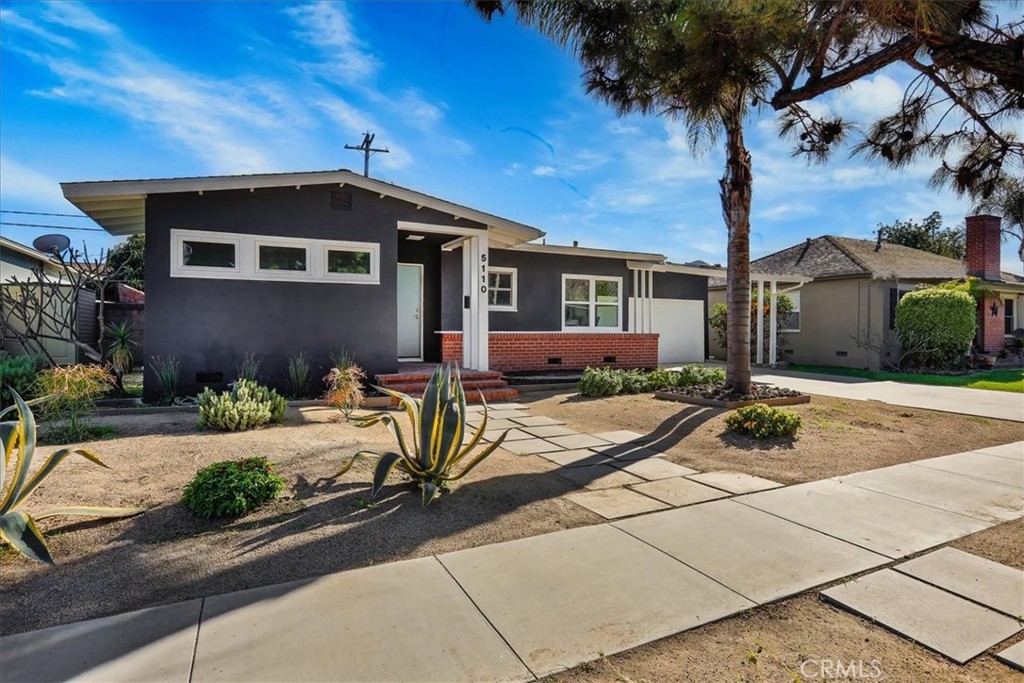 5110 E Mezzanine Way