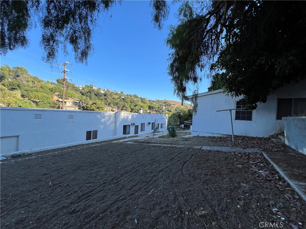 Properties 3 3359 Sierra Street