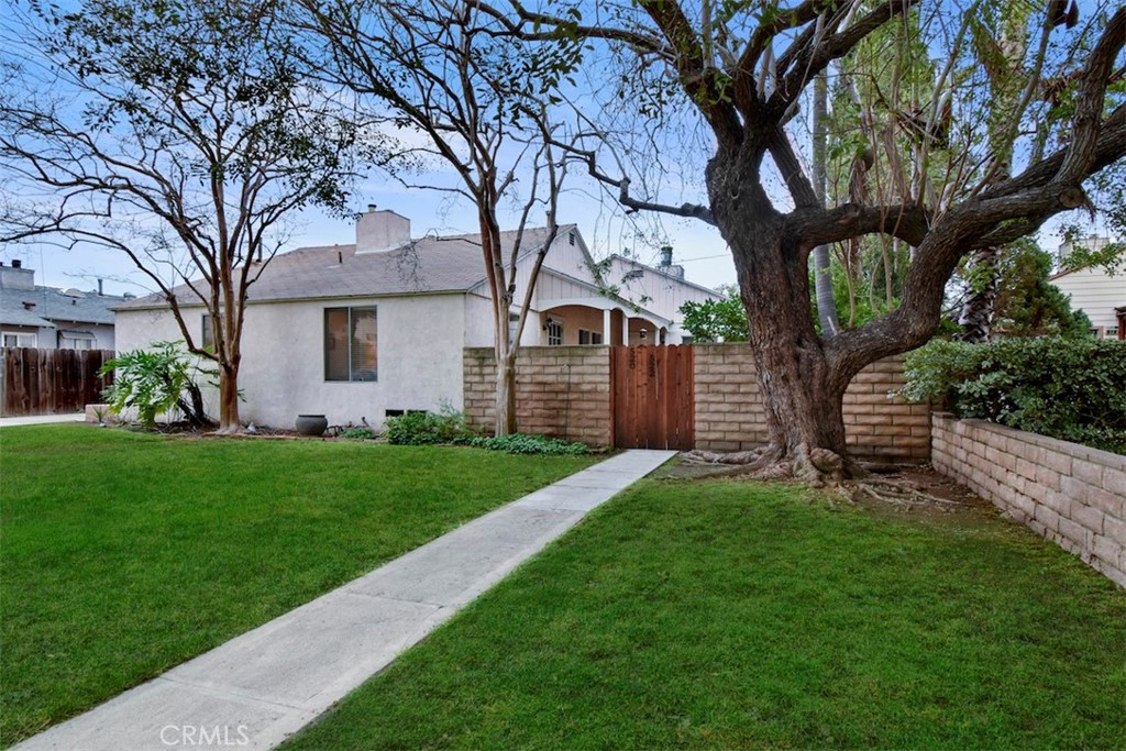 Listing image 1